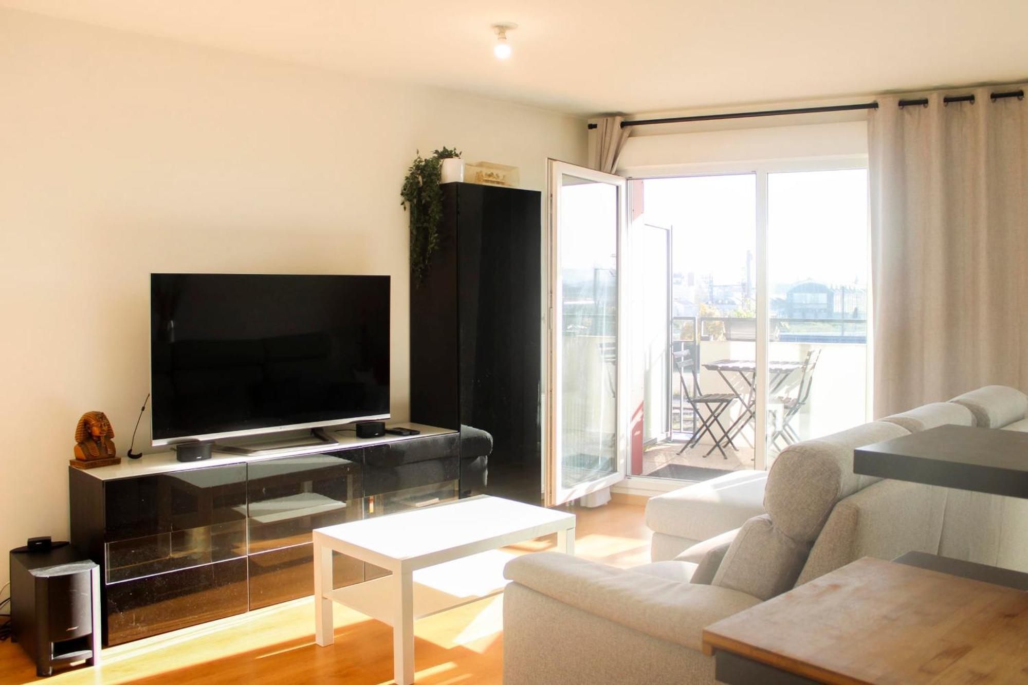 3-Rooms Apartment With Wifi And Balcony Saint-Denis (Seine-Saint-Denis) Exterior foto